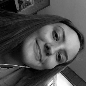 Meet your Posher, Kyla